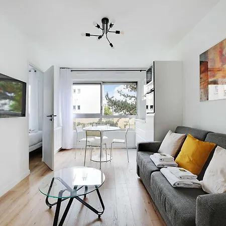 Gt-96-Roi-Bm Republique Belleville Apartamento Paris